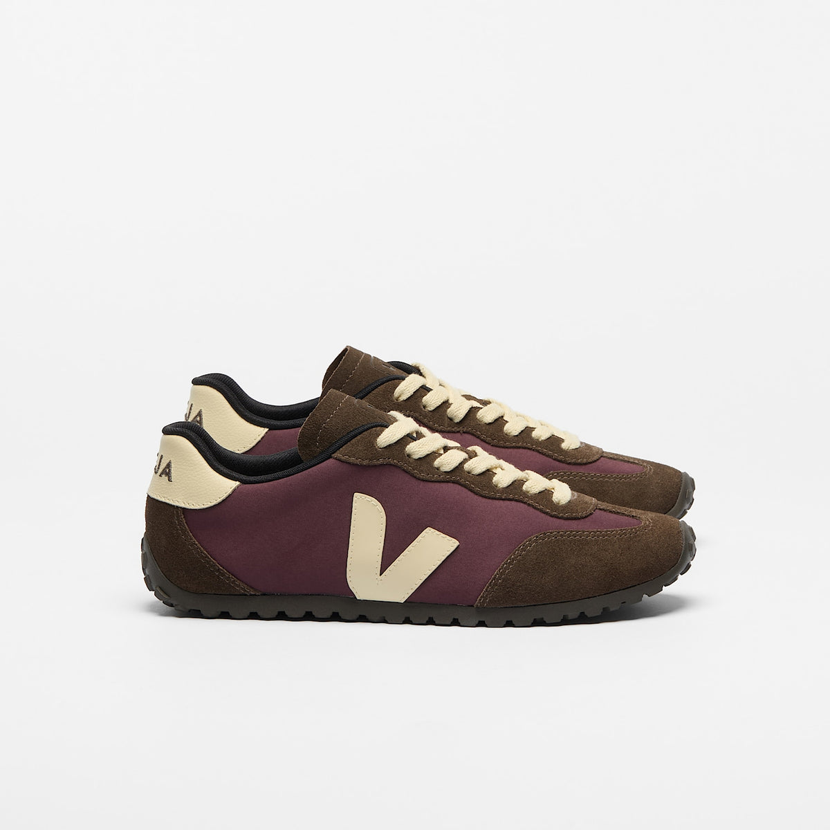 veja sneakers gt organic-cotton-and-fabrics purple ai3421685 Lateral view