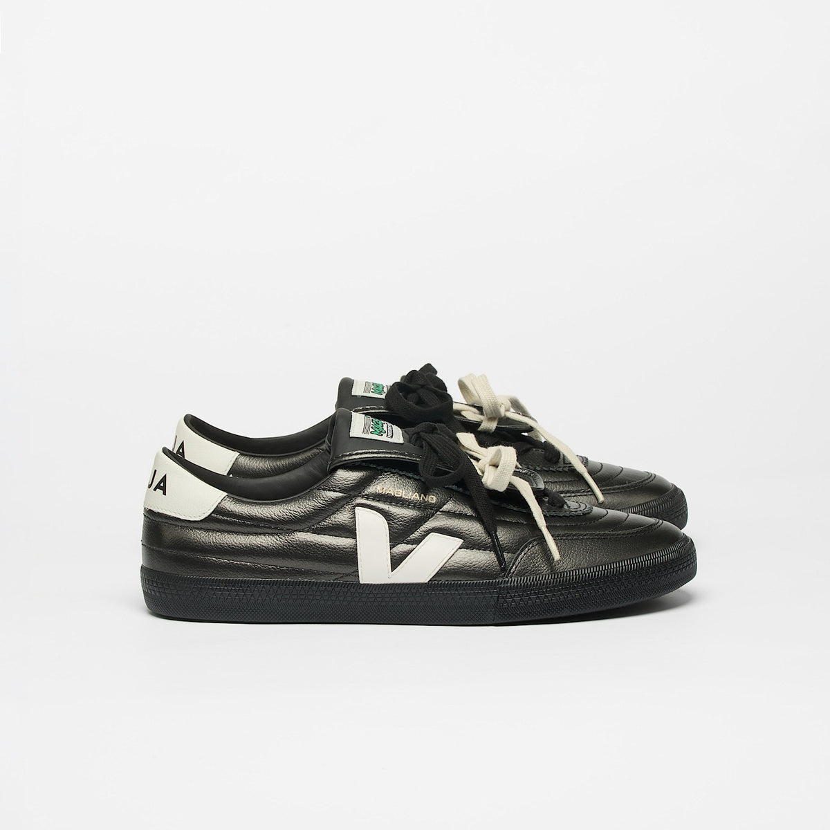 veja sneakers panenka-veja-x-magliano leather-organic black mg0222373 Lateral view