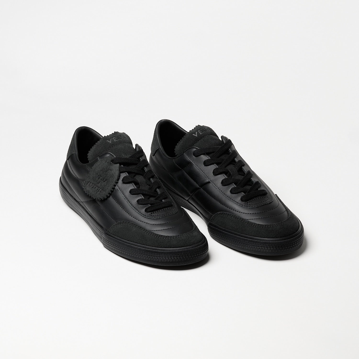 veja sneakers panenka-veja-x-arpenteur leather black ur0222345
