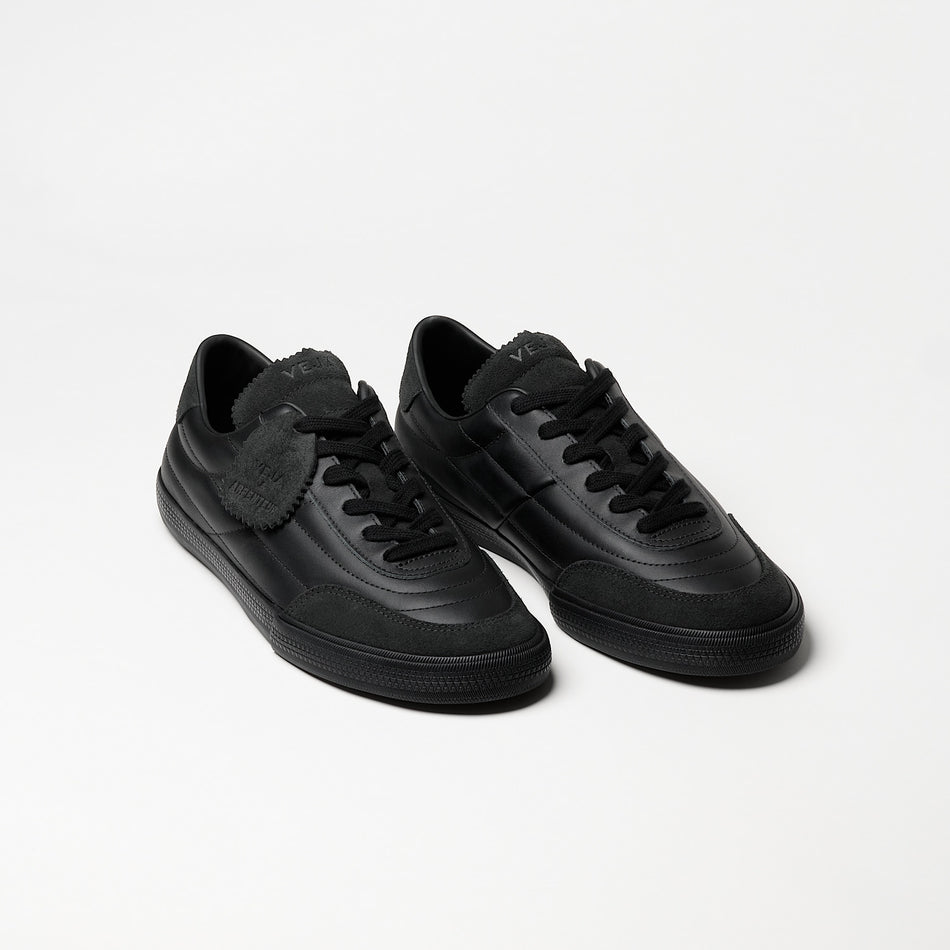 veja sneakers panenka-veja-x-arpenteur leather black ur0222345