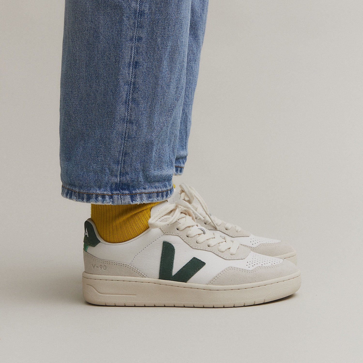 veja sneakers v-90 organic-leather white vd2003384