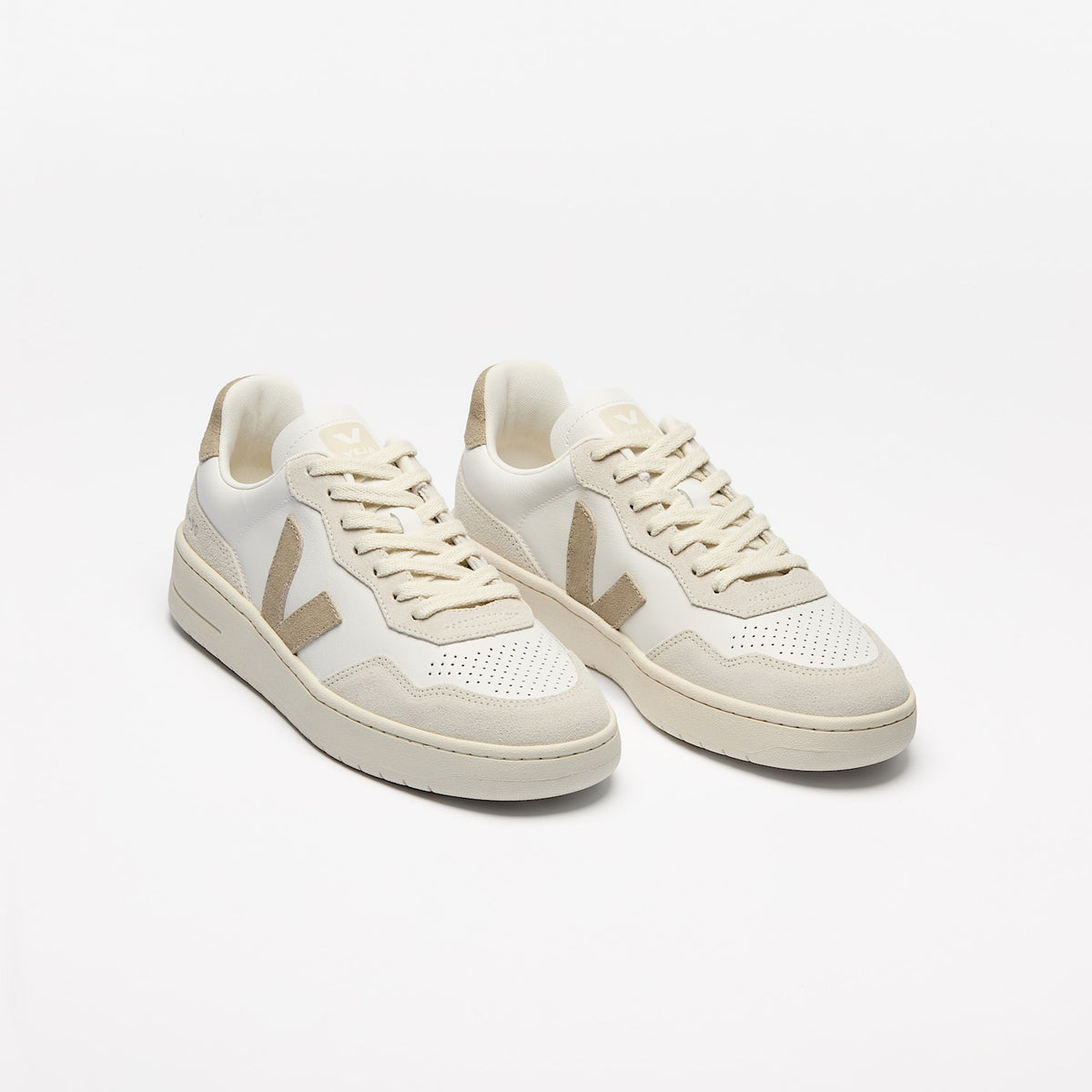 veja sneakers v-90 organic-leather white vd2020909 Top view