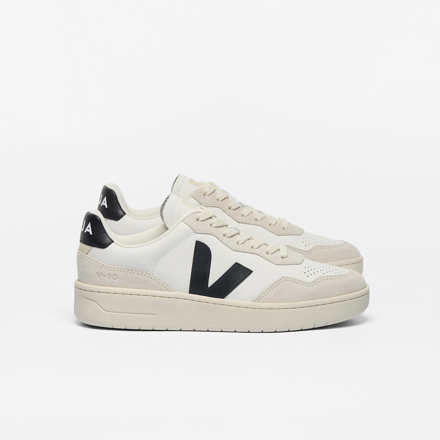 veja sneakers v-90 organic-leather white vd2021061 Lateral view