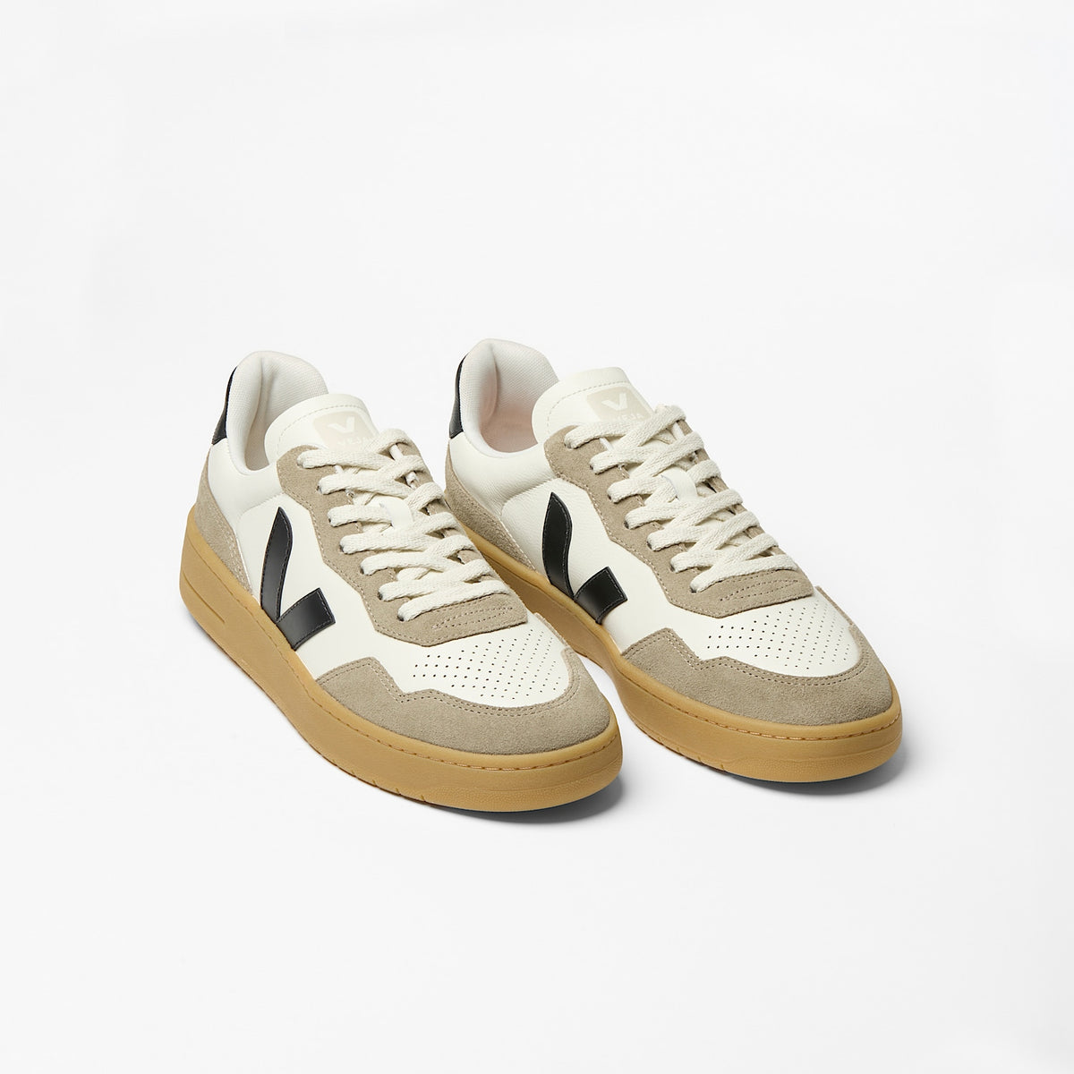 veja sneakers v-90 organic-leather beige vd2022366 Top view