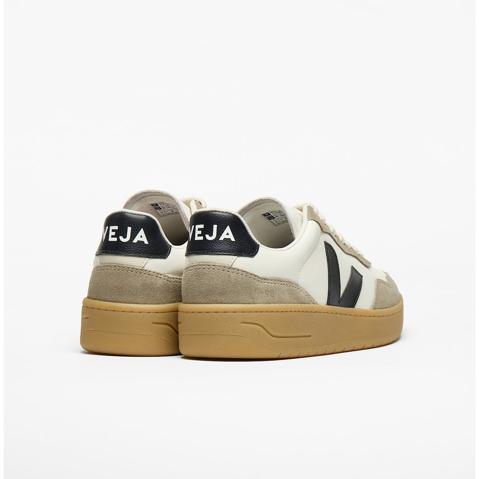 veja sneakers v-90 organic-leather beige vd2022366 Back view