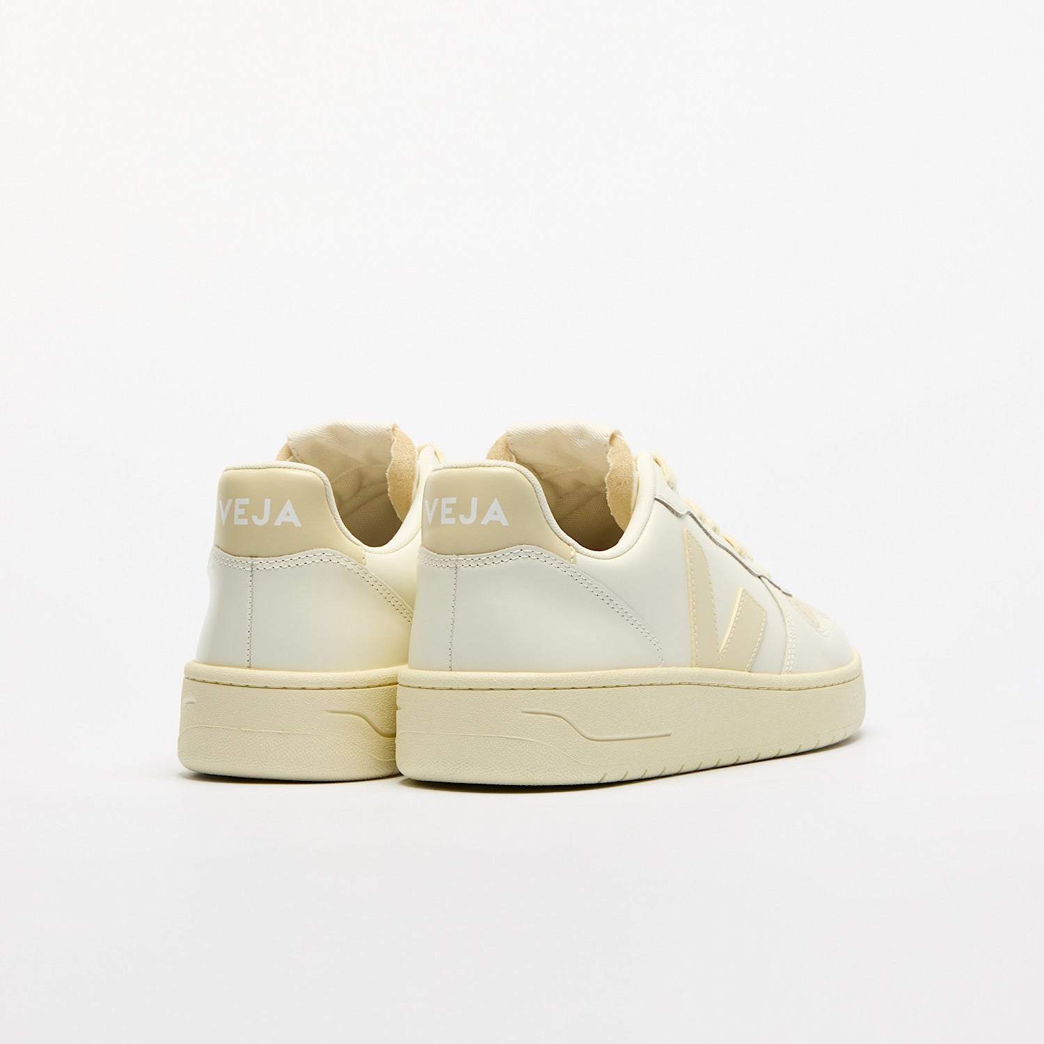 veja sneakers v-10-leather pure calcaire vi0220498 Back view