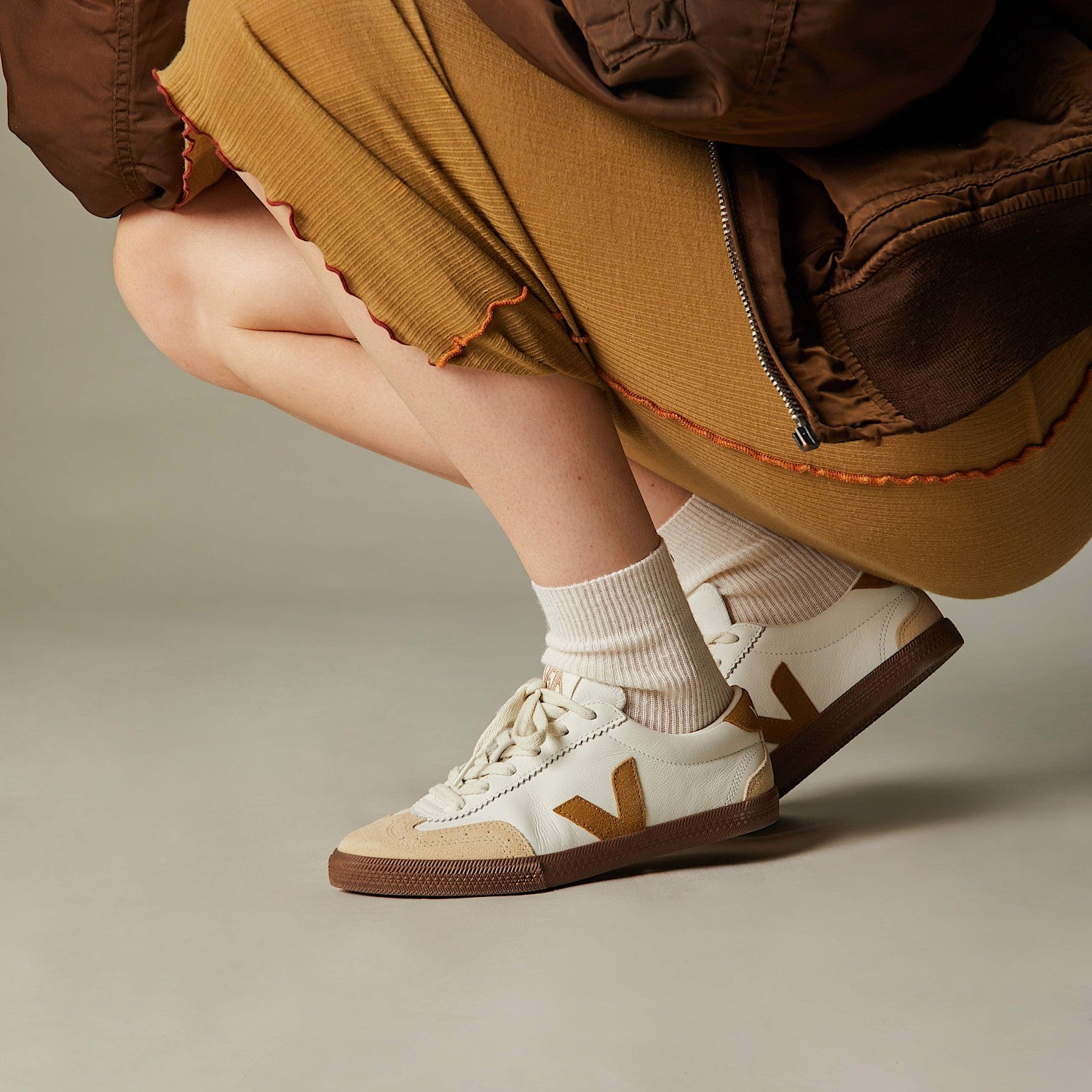 veja sneakers volley organic-leather white vo2003720